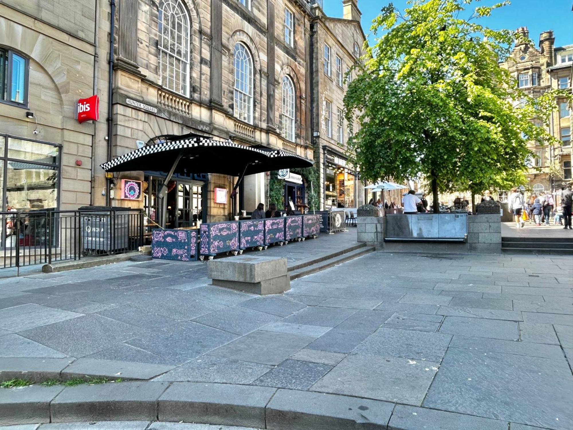 Blair St Burns Apt Old Town Edimburgo Esterno foto